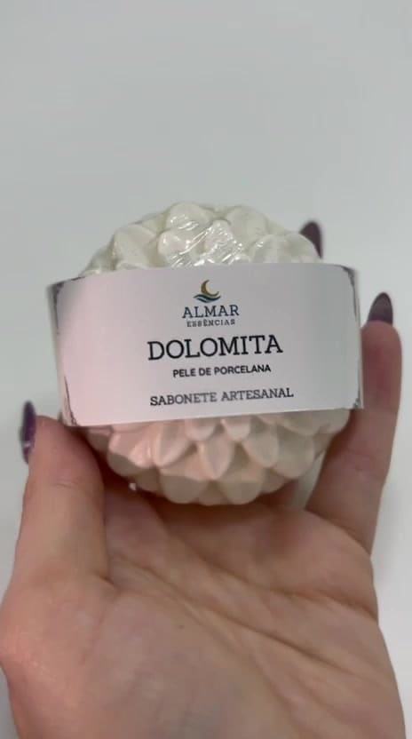 Sabonete Natural Clareador – Dolomita, Argila Branca e Rosa Mosqueta – 90g